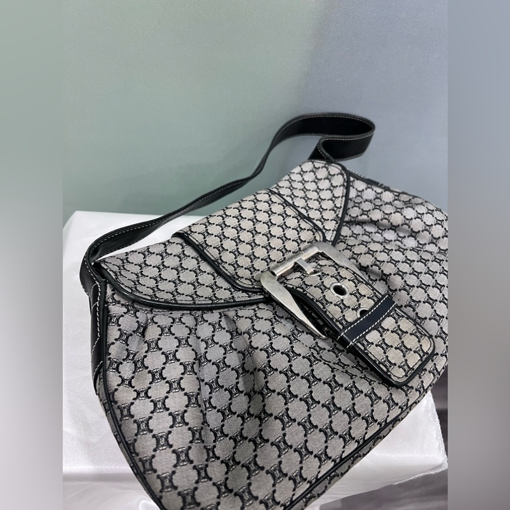 Authentic🌟Vintage Celine bag - Picture 9 of 14